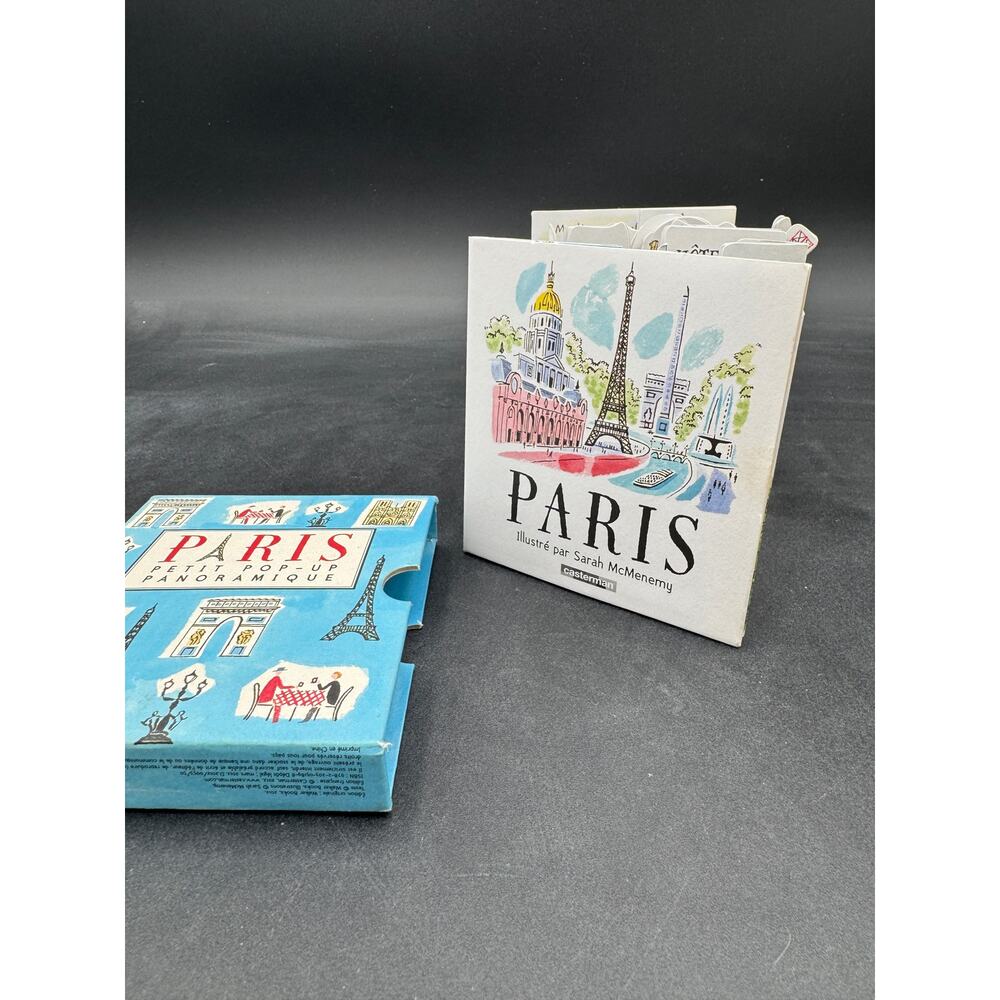 Paris Petit Pop-Up Panoramique 3D Book In French 2012